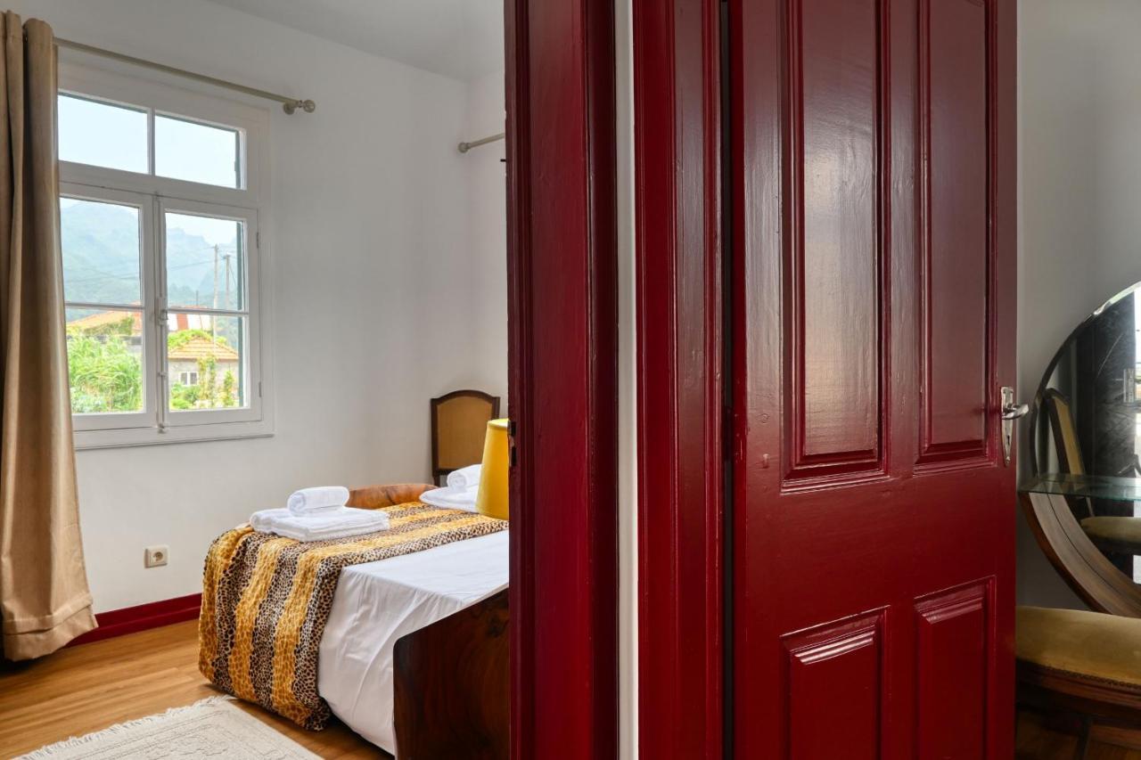 Os Ferreirinhos, A Home In Madeira サン・ジョルジェ エクステリア 写真